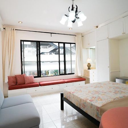 Airlink Bnb Бангкок Экстерьер фото