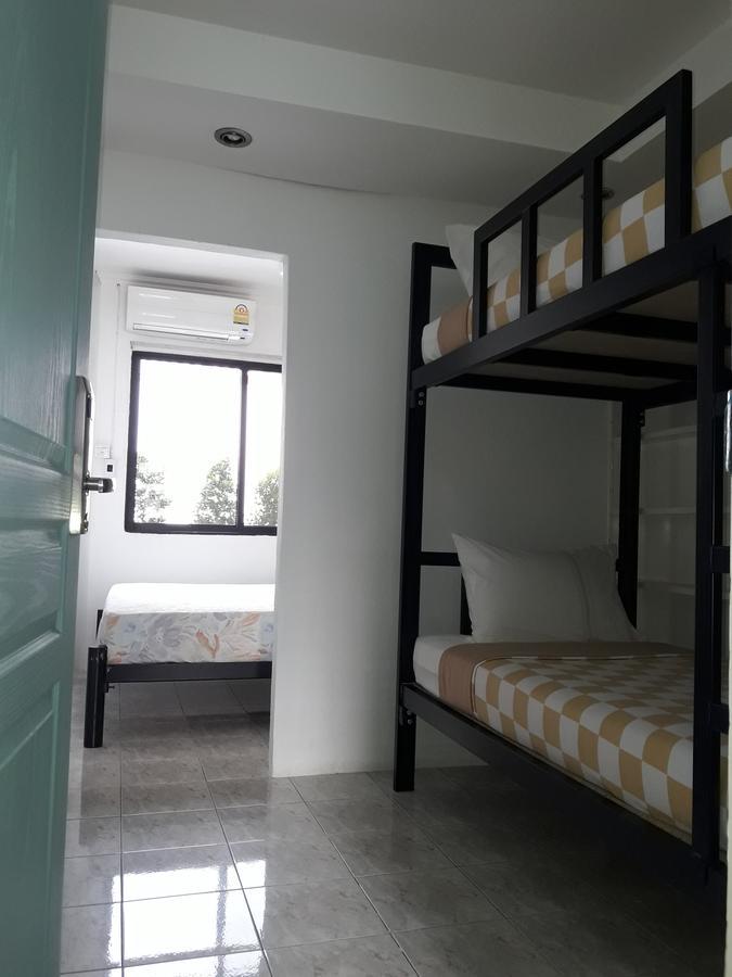 Airlink Bnb Бангкок Экстерьер фото